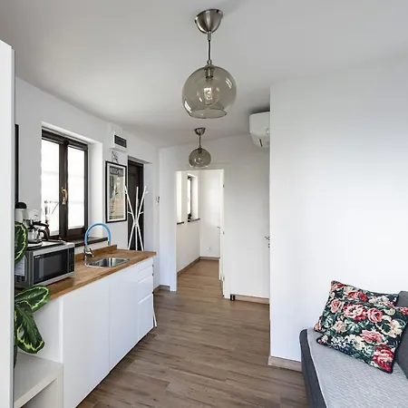 Tiny House - Maly Domek - Happy Hours Z Ogrodem Apartment *